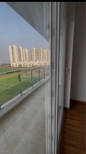 Balcony in 4 BHK Apartment at SS Linden, Sector 84 – for Rent