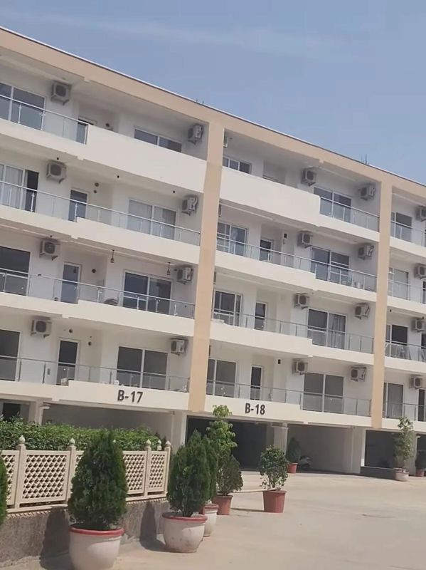 4 BHK + Servant Room Apartment For Rent in SS Linden