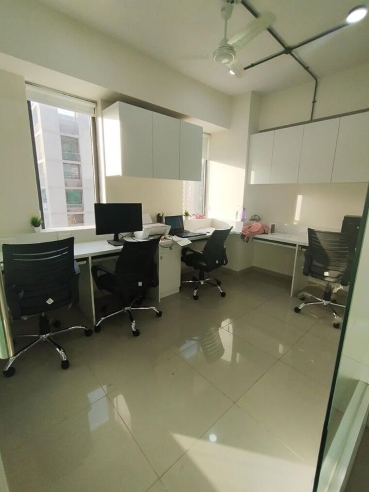 Team Area, gota Commercial Office Space 1126 Sq.Ft. In Gota Ahmedabad 10247334