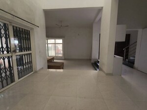 Room in 2 BHK Builder Floor at Masoodpur – for Sale