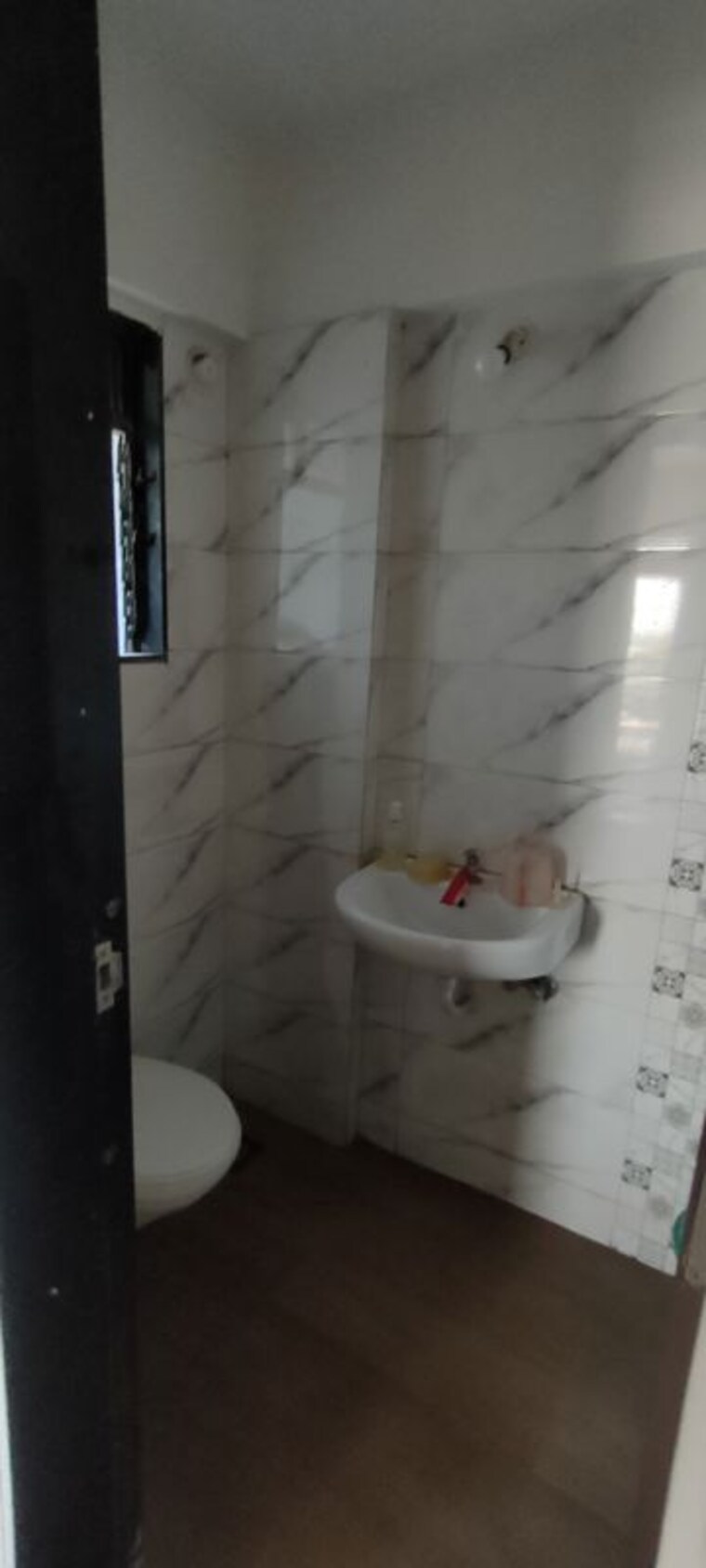 Bathroom, oyster-hiral-legacy 1 Bedroom 460 Sq.Ft. Apartment In Kandivali West Mumbai 10247375