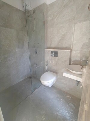 Bathroom in 3 BHK Apartment at S Raheja Avisa, Bandra West – for Sale