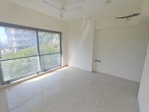 Room in 3 BHK Apartment at S Raheja Avisa, Bandra West – for Sale