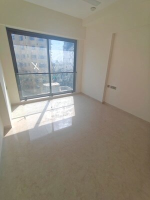 Room in 3 BHK Apartment at S Raheja Avisa, Bandra West – for Sale