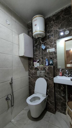 Team Area in 2 BHK Builder Floor at Sector 52 – for Rent