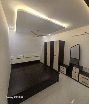 Room in 3 BHK Apartment at Global Precioso Apartment, Kharadi – for Rent