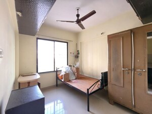 Room in 2 BHK Apartment at Arihant Venkateshwara Green City, Hadapsar – for Rent