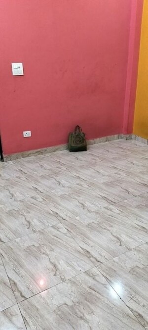 Room in 2 BHK Independent House at Ram Shyam Vatika, Sector 16 Greater Noida – for Rent