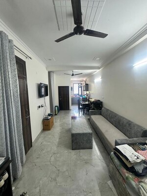 Kitchen in 2.5 BHK Builder Floor at Sector 40 – for Rent