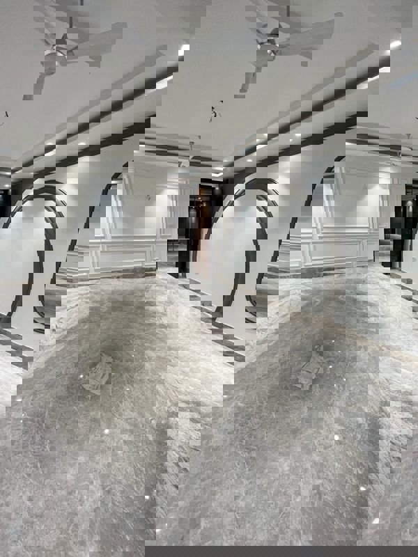 3 BHK 500 Sq.Yd. Builder Floor in Ameya Sapphire 57