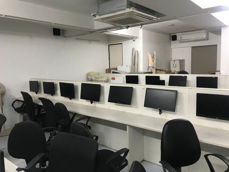 Team Area, bsafal-pegasus Commercial Office Space 4790 Sq.Ft. In Prahlad Nagar Ahmedabad 10247494