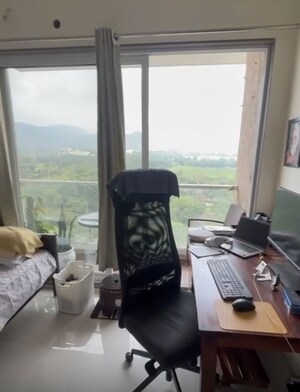 Team Area in 3 BHK Apartment at Balaji Delta Central, Kharghar – for Sale