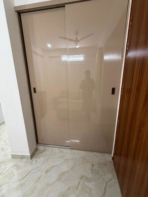 Bathroom in 1 BHK Builder Floor at Tigra – for Rent