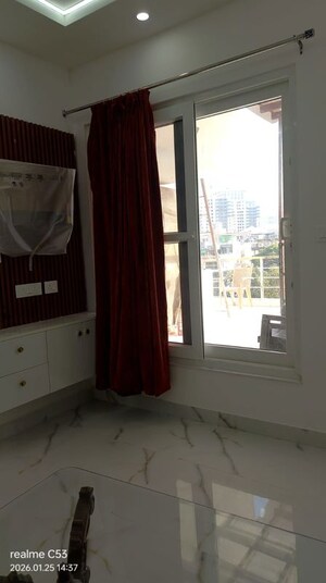 Building Lobby in 2 BHK Builder Floor at Agrim Apartment, Sector 43 – for Rent