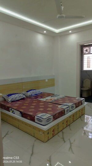 Bedroom in 2 BHK Builder Floor at Agrim Apartment, Sector 43 – for Rent
