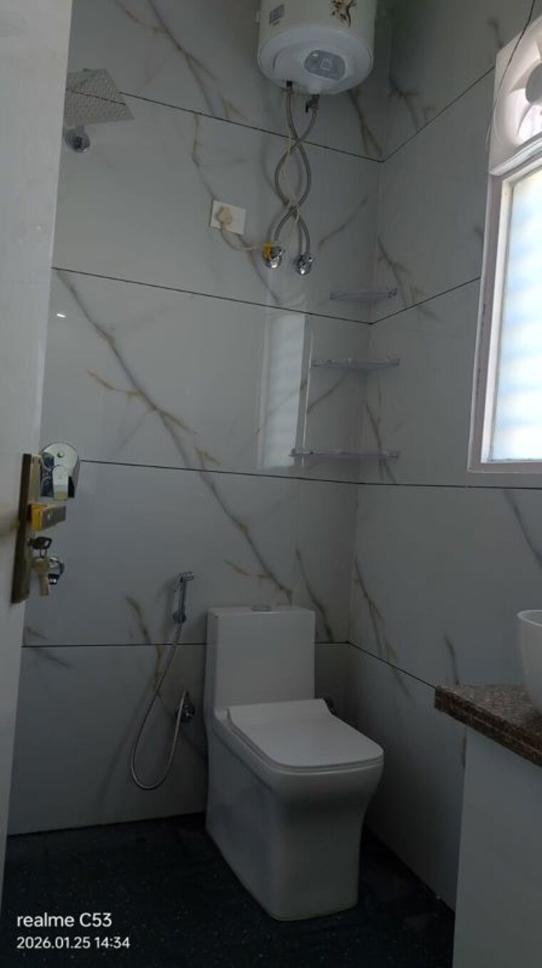 Bathroom, agrim-apartment 2 Bedroom 950 Sq.Ft. Builder Floor In Sector 43 Gurgaon 10247762