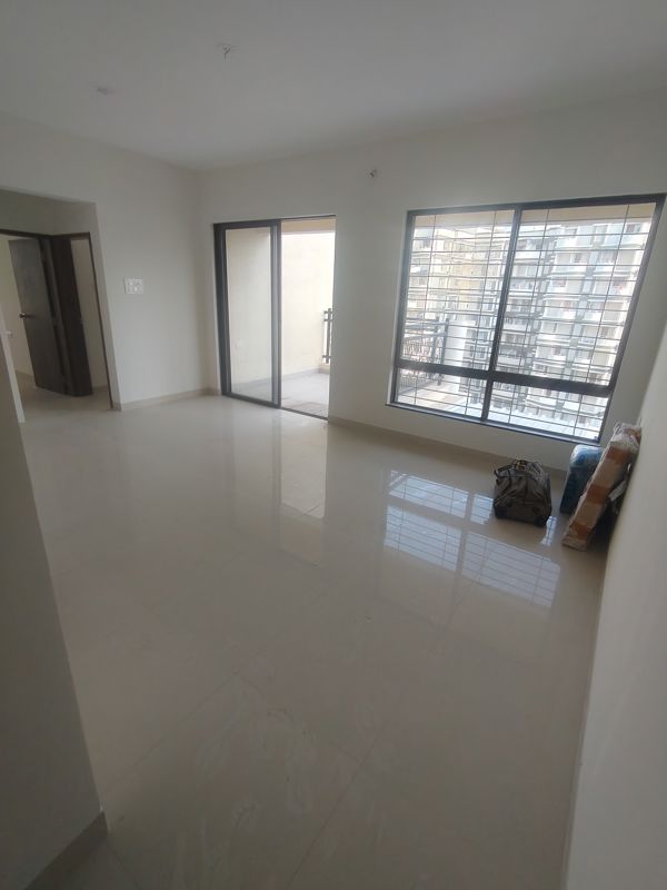 2 BHK Apartment For Rent in Amit Colori