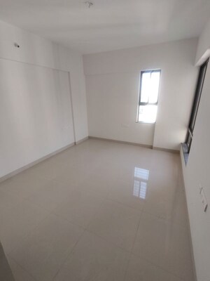 Room in 2 BHK Apartment at Amit Colori, Undri – for Rent