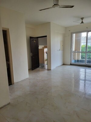 Room in 3 BHK Builder Floor at BPTP Parkland Pride, Sector 77 – for Rent