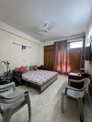 3 BHK Builder Floor For Sale in Malviya Nagar