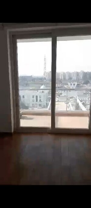 Kitchen in 3 BHK Apartment at Omaxe Royal Residency Faridabad, Sector 79 – for Rent