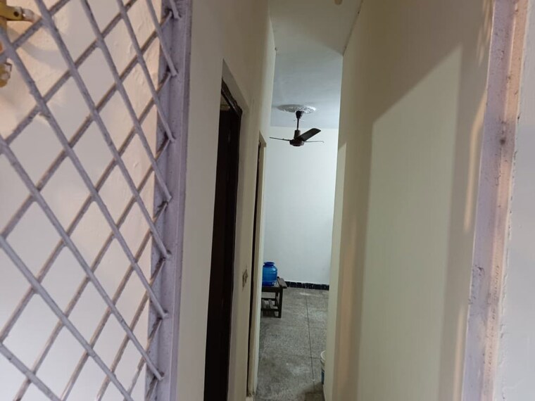 undefined, lajpat nagar i 3 Bedroom 900 Sq.Ft. Builder Floor In Lajpat Nagar I Delhi 10247990