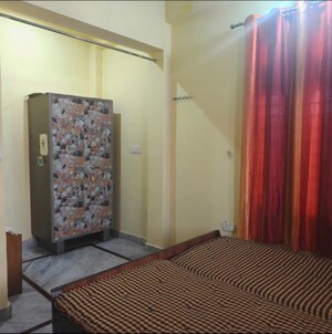 Bedroom in 1 BHK Builder Floor at Gomti Nagar – for Rent