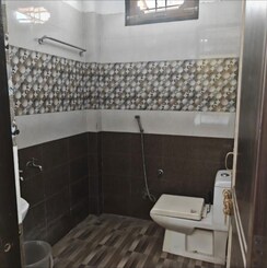 1 BHK Builder Floor For Rent in Gomti Nagar