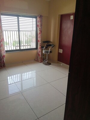 Study Room in 3 BHK Apartment at Kavisha Pebble Bay, Chandkheda – for Rent