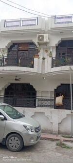 6+ BHK + Pooja Room,Servant Room,Study Room 180 Sq.Mt. Villa in RWA Apartments Sector 41