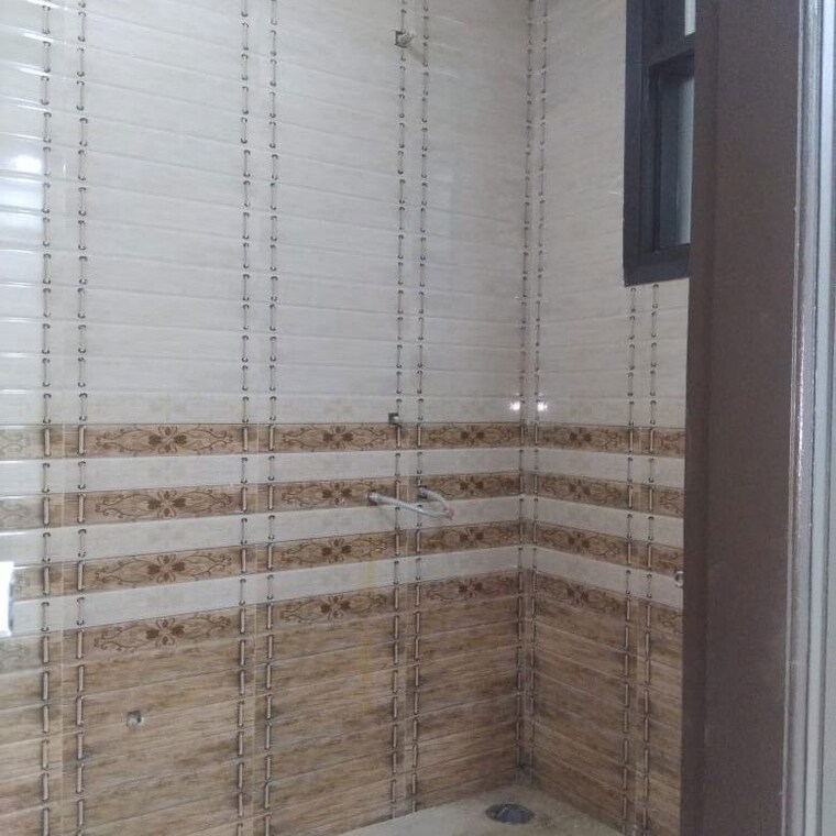 Bathroom, chattarpur 2 Bedroom 986 Sq.Ft. Builder Floor In Chattarpur Delhi 10248178