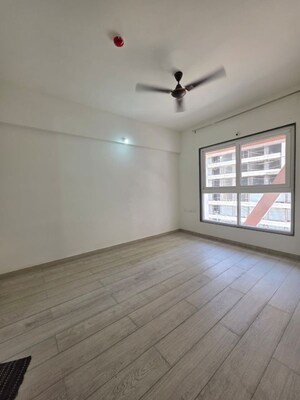 Room in 2 BHK Apartment at Mont Vert Oystera, Wakad – for Rent