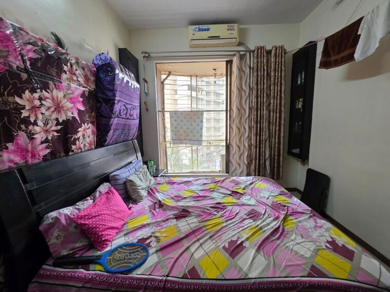 Bedroom, satra-one 2 Bedroom 700 Sq.Ft. Apartment In Goregaon West Mumbai 10248198