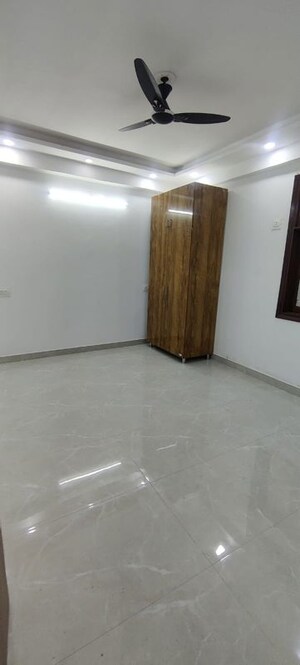 Room in 2 BHK Builder Floor at Mehrauli – for Sale