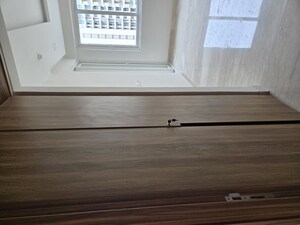 Room in 3 BHK Apartment at Ambience Creacions, Sector 22 – for Rent