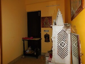 Bedroom in 4 BHK Apartment at Spring Meadows, Tech Zone 4 Greater Noida – for Rent