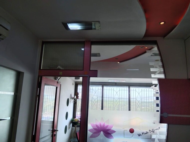 Other, goregaon east Commercial Office Space in IT/SEZ 350 Sq.Ft. In Goregaon East Mumbai 10247985