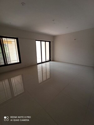 Master Bedroom in 4 BHK Apartment at SRK K52, Karve Nagar – for Rent