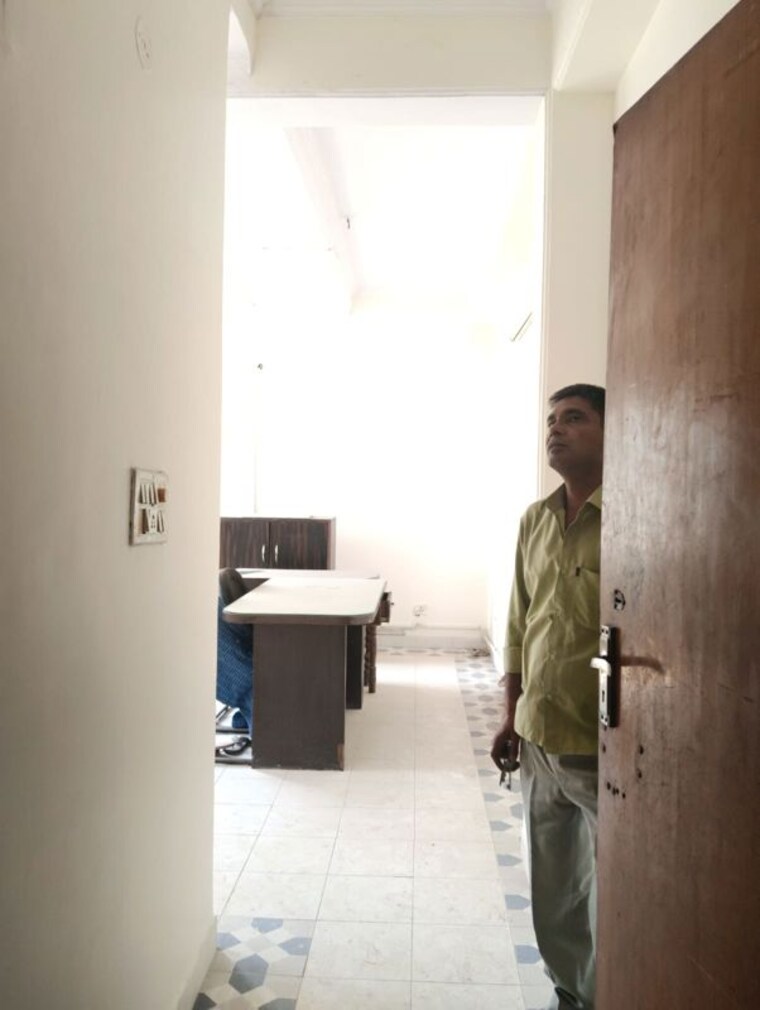 Bathroom, naraina industrial area phase 1 Commercial Office Space 1500 Sq.Ft. In Naraina Industrial Area Phase 1 Delhi 10248315