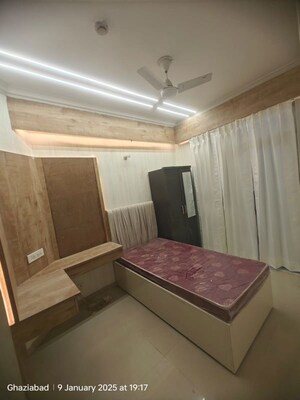 Bedroom in 3.5 BHK Independent House at ABS Vayusena Enclave, Chipiyana Buzurg – for Sale