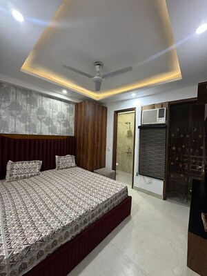 Bedroom in 2 BHK Builder Floor at Chattarpur – for Rent