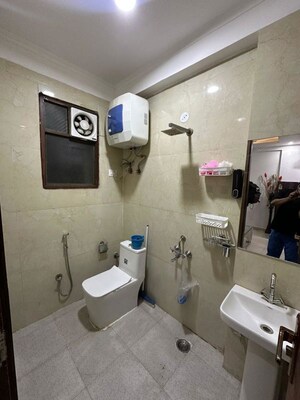 Team Area in 2 BHK Builder Floor at Chattarpur – for Rent