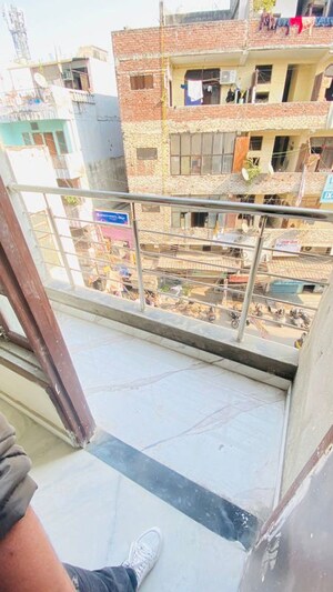 Balcony in 2 BHK Builder Floor at Mayur Vihar 1 – for Rent