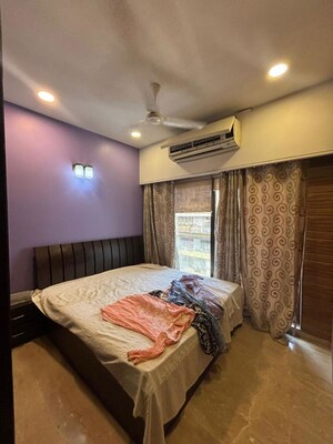 Bedroom in 4 BHK Apartment at DLH Sorrento, Veera Desai Road – for Rent