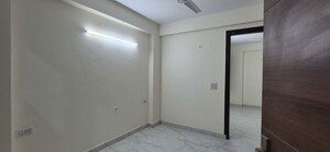 Room in 1.5 BHK Builder Floor at Chattarpur – for Rent