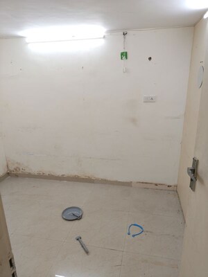 Room in  Shop at Vishnu Shreyas, Nerul – for Sale