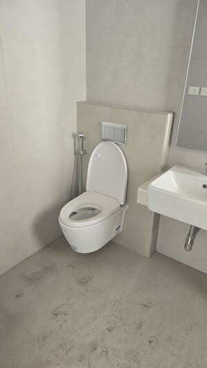 Bathroom in 3 BHK Apartment at Indiabulls Sky Forest, Lower Parel – for Sale