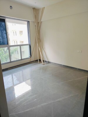 Room in 2 BHK Apartment at Malad West – for Sale