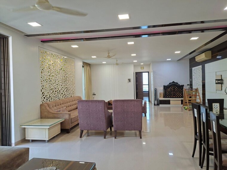 Living Room, oberoi-springs 4 Bedroom 1800 Sq.Ft. Apartment In Andheri West Mumbai 10248825
