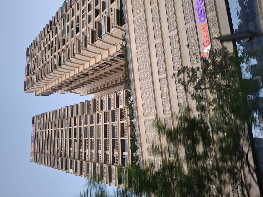 2.5 BHK 1900 Sq.Ft. Apartment in Gami Asters